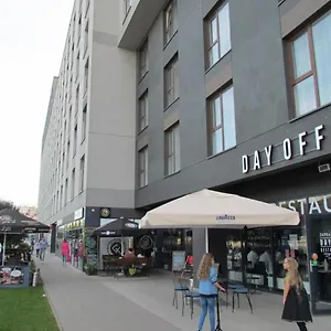 Nowy I Komfortowy W Warszawie Z Dedykowanym Parkingiem Podziemnym W Cenie, Wifi, Blisko Centrum New In Finished To A High Specification Fitted Out To A High Standard On The 7th Floor, Wifi, Underground Parking Price Includ Warszawa